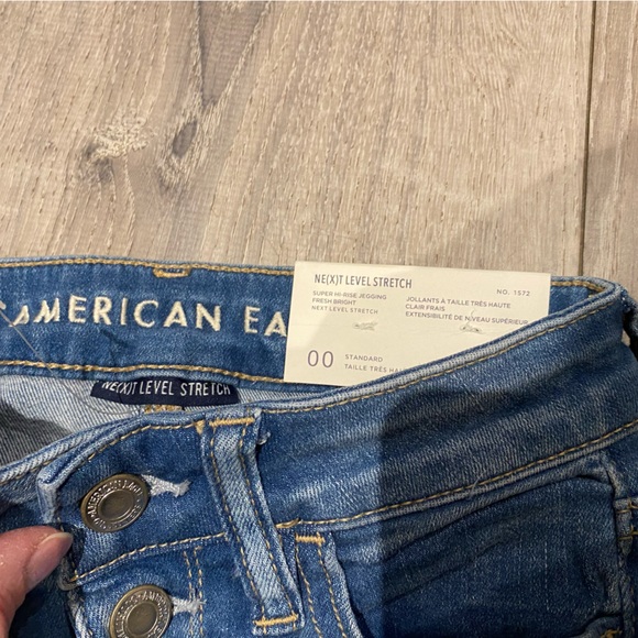 Brand new AE jeans - Picture 4 of 7